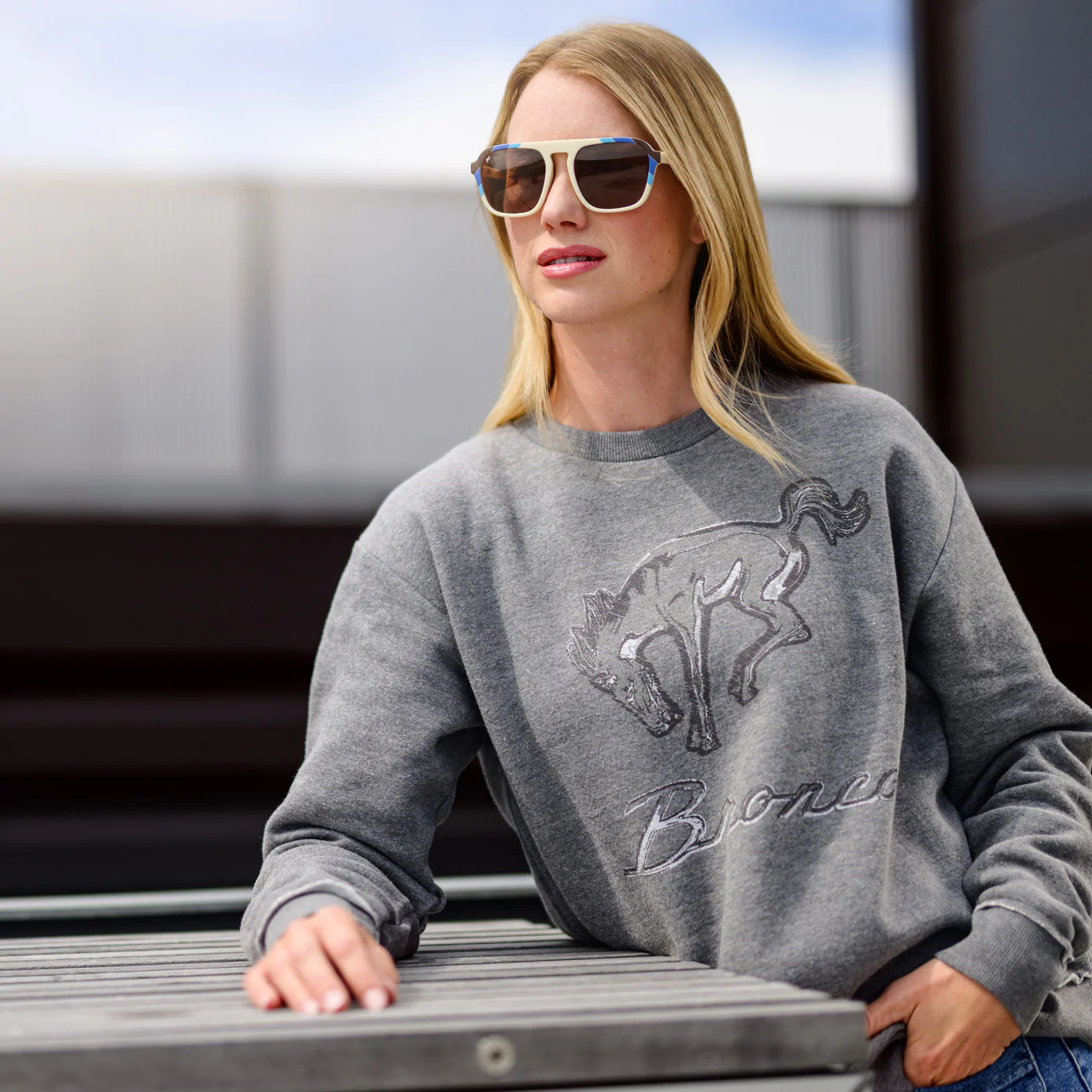 Ford Bronco Womens Gray Relaxed Fleece Crewneck Sweatshirt - Image 3