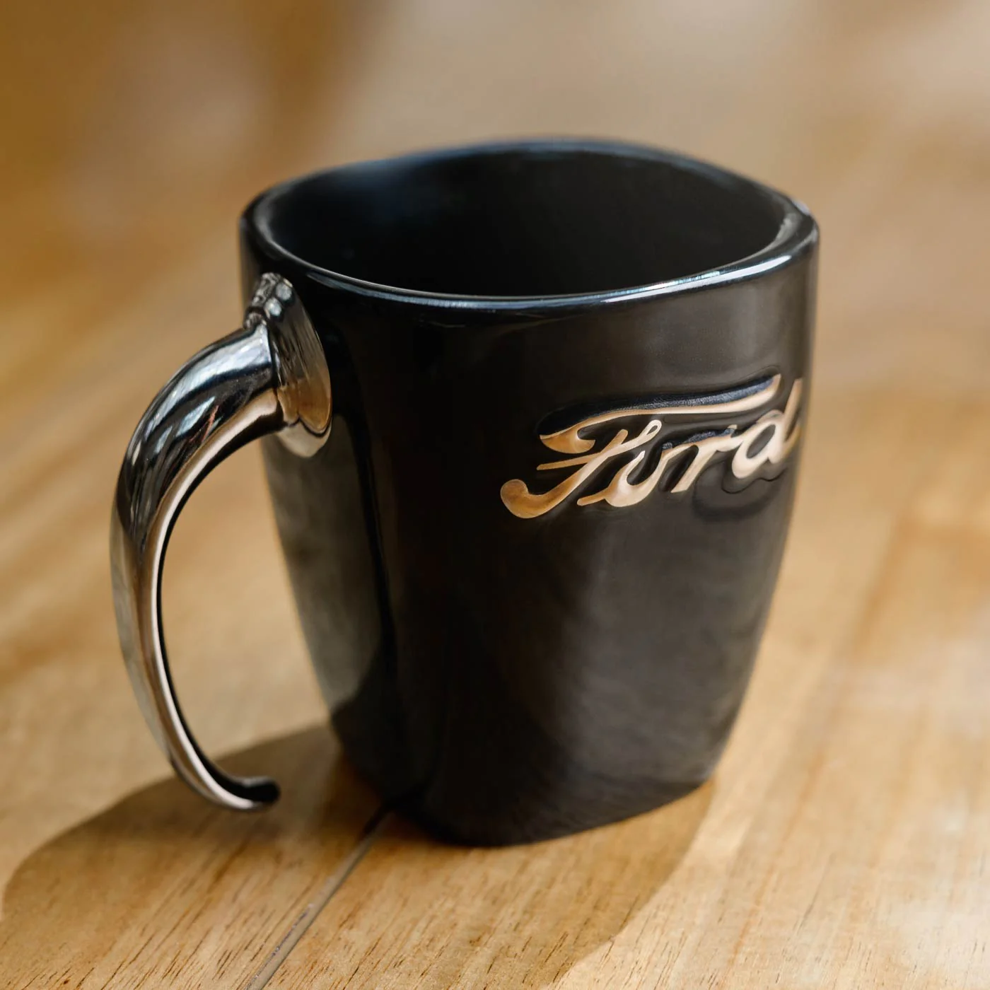 Ford Vintage Hood Emblem 14oz Ceramic Mug - Image 3
